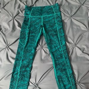 Lululemon Fast and Free